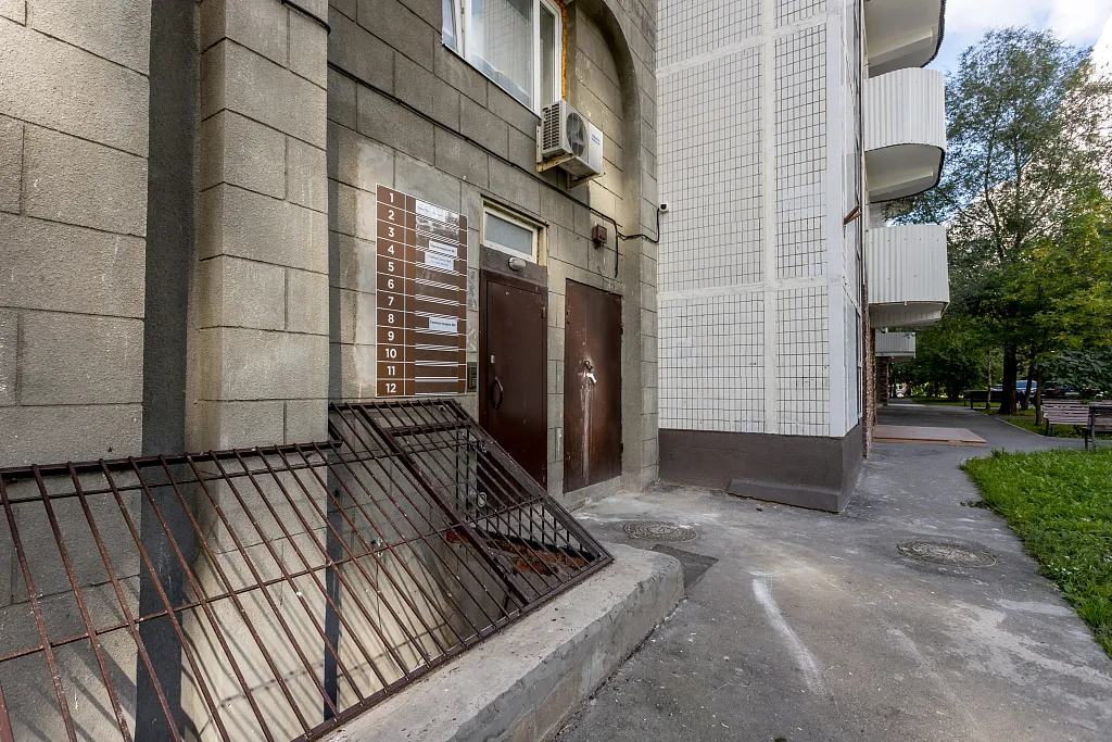 Миклухо-Маклая ул., д. 34 - фото 1